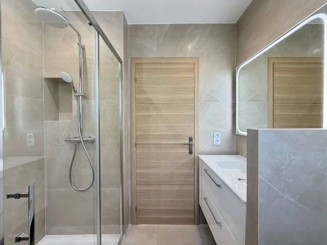 Villa Nice Ouest - Fabron - entr&eacute;e