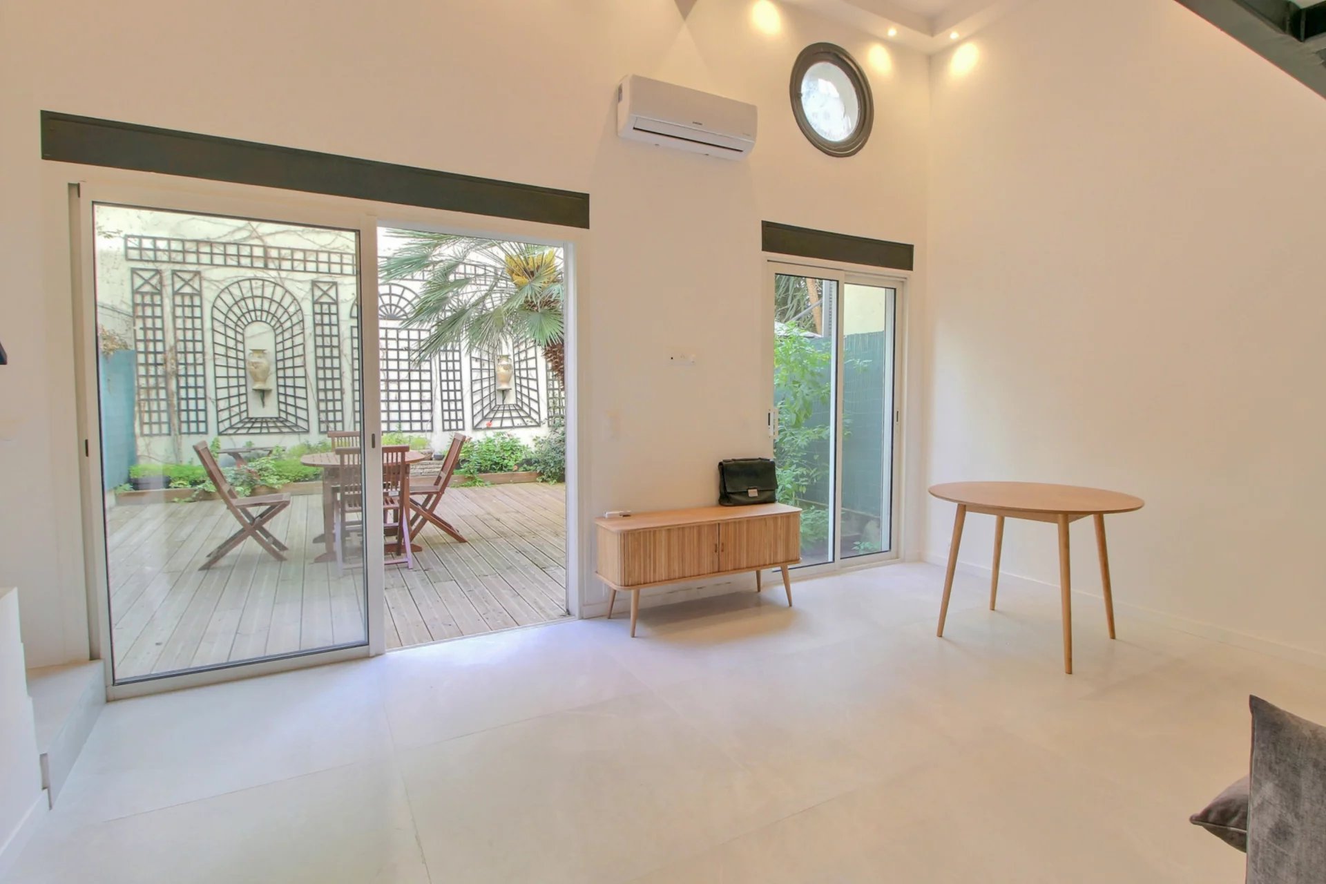 Loft coeur Carr&eacute; d'Or - Rue du Congr&egrave;s